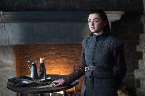 11P Maisie Williams (skinny and petite meat to use)