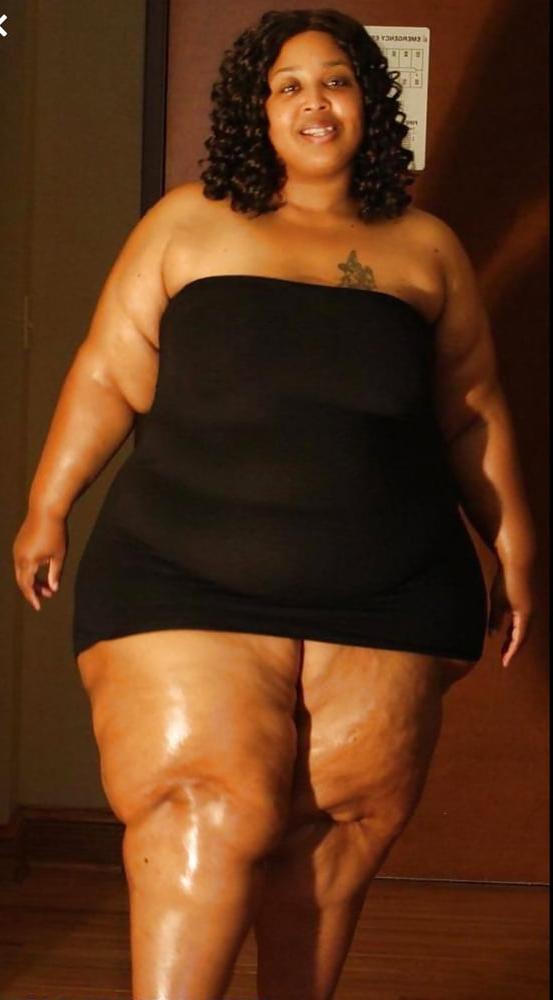 25P Black bbw 5