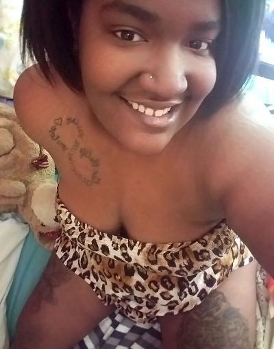 5P Horny black bbw