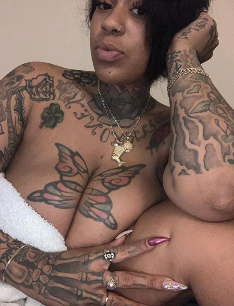 9P Negress EshBgosh