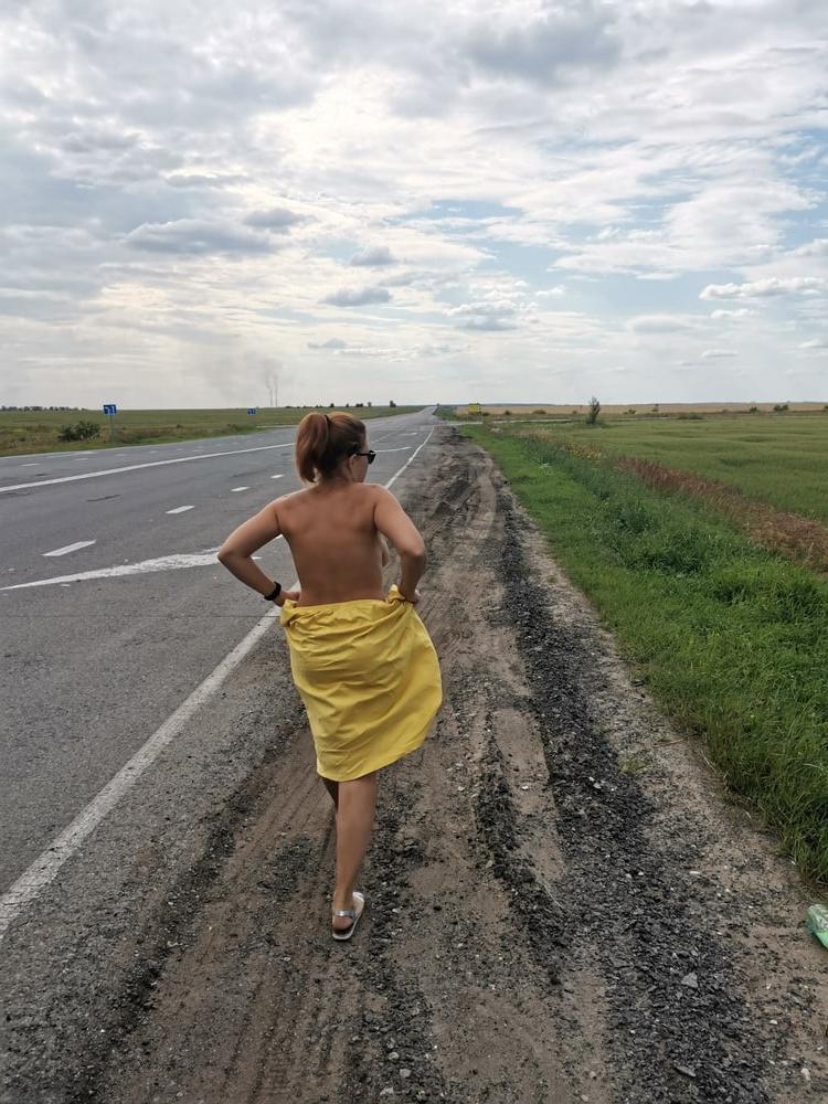 10P Wife road
