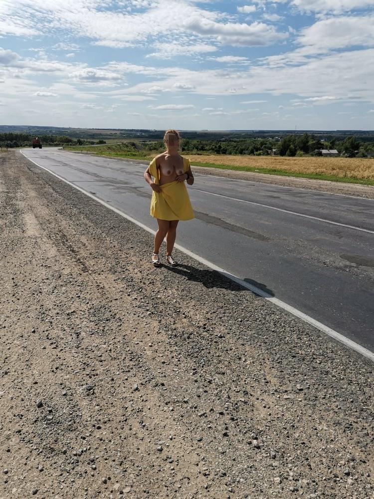 10P Wife road