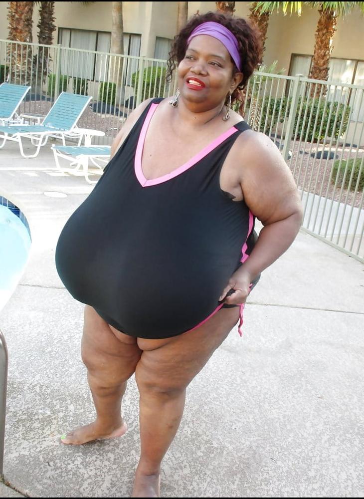 21P Black bbw 11