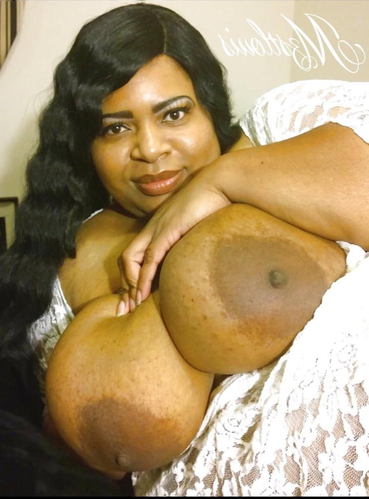 21P Black bbw 11