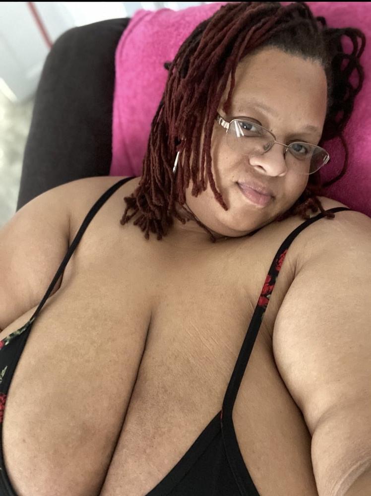 25P Black bbw 8