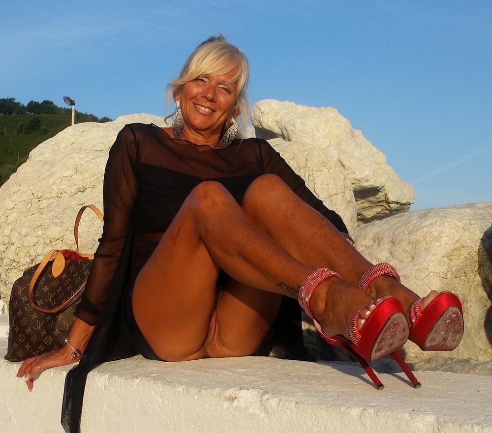 25P Italienische Hurenfrau Vanessa