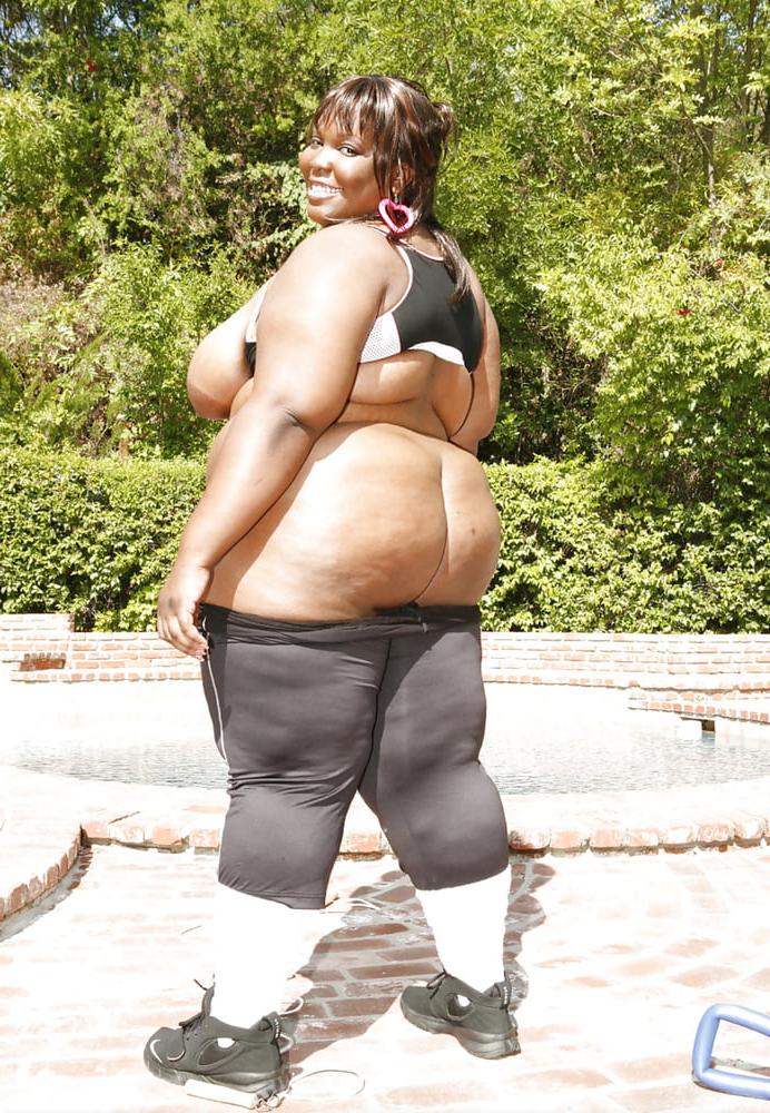17P Black bbw 6
