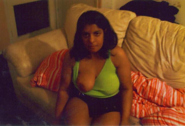 7P Indian Slut Wife From SmutDates