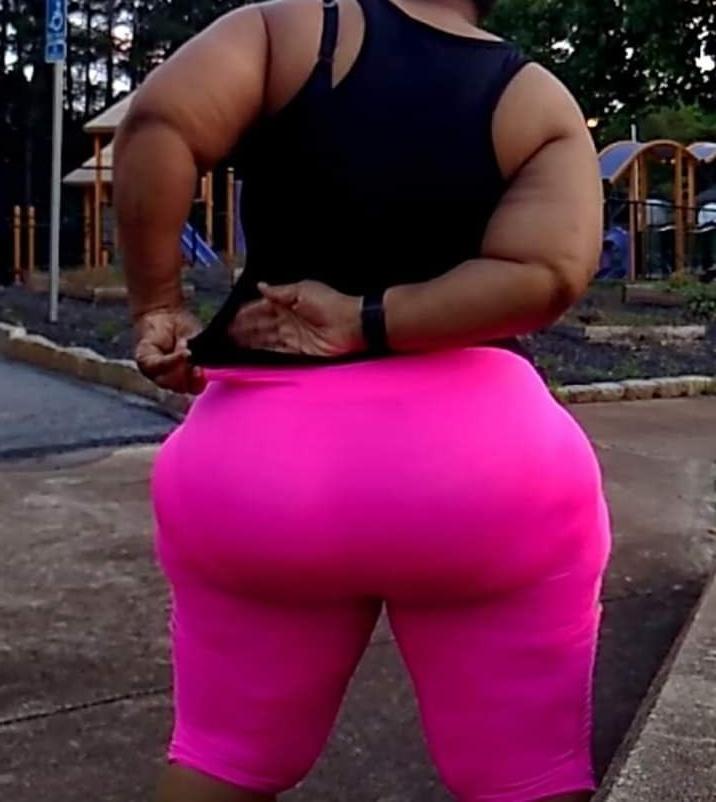 13P Atl bbw workout hump!