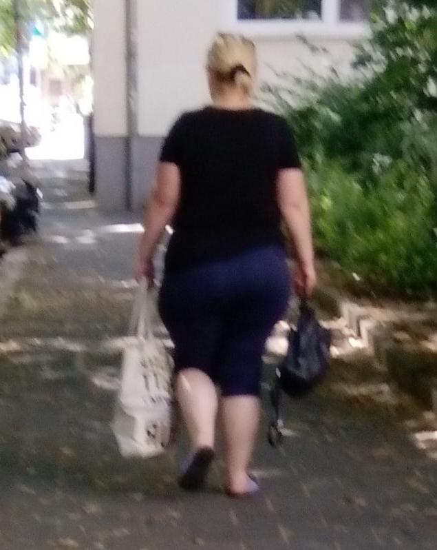 16P OF big ass