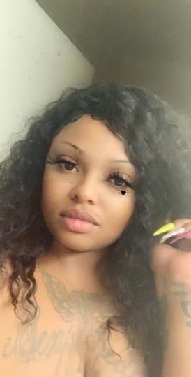 25P Ebony SMUT Exposed