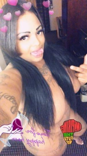 25P Ebony SMUT Exposed