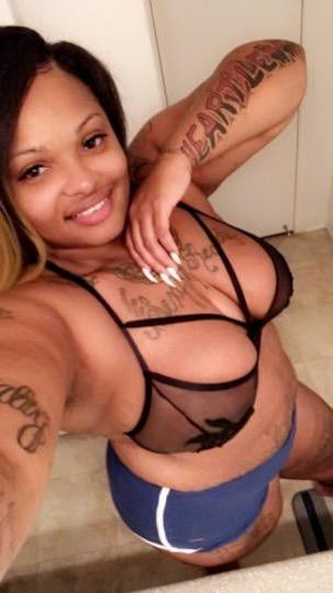 25P Ebony SMUT Exposed