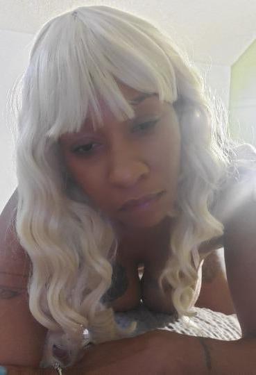 25P Redbone MILF