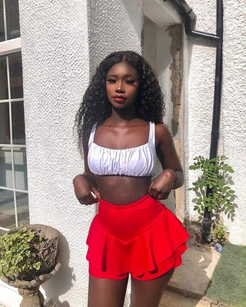 25P Great body's all shape and sizes