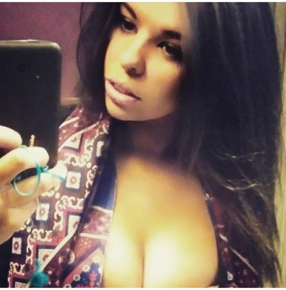 25P Glasgow girl with massive tits
