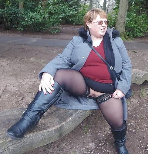 25P Bonus boots 23