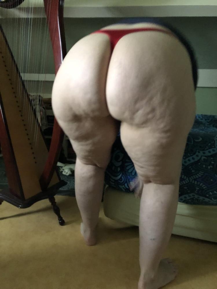 25P Ex big ass