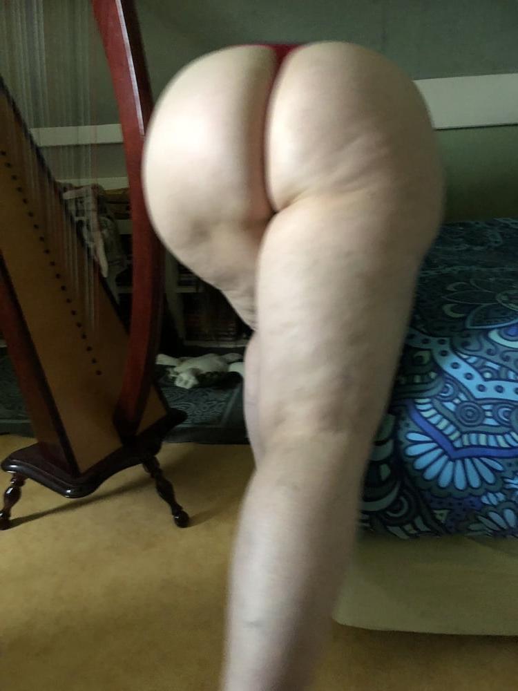 25P Ex big ass