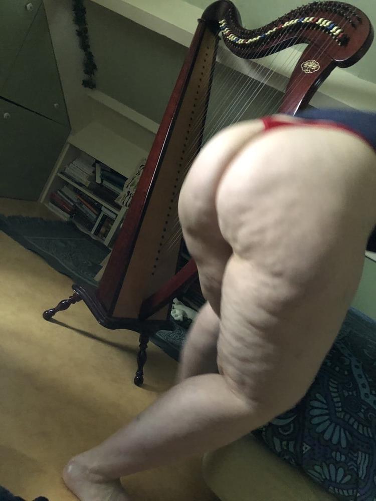 25P Ex big ass