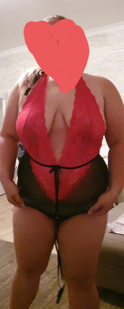 9P My curvy wife