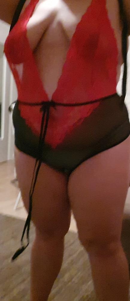 9P My curvy wife