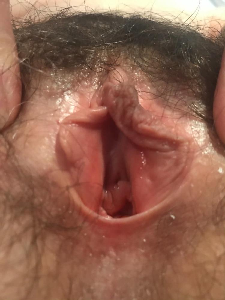 25P Sweet sexy hairy pussy wife