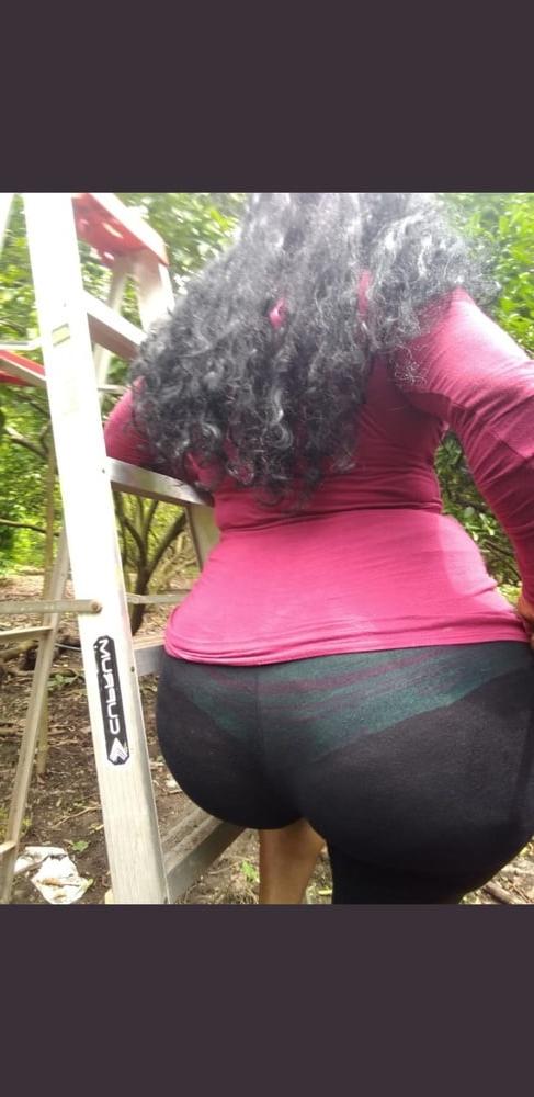 13P Transparent big ass leggings