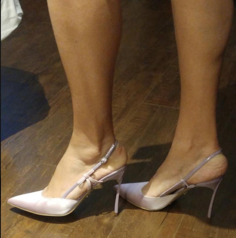 9P Wife heels and legs