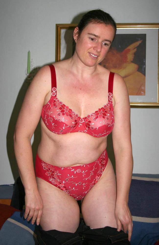 24P Gudrun - German slut