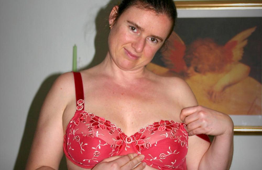 24P Gudrun - German slut