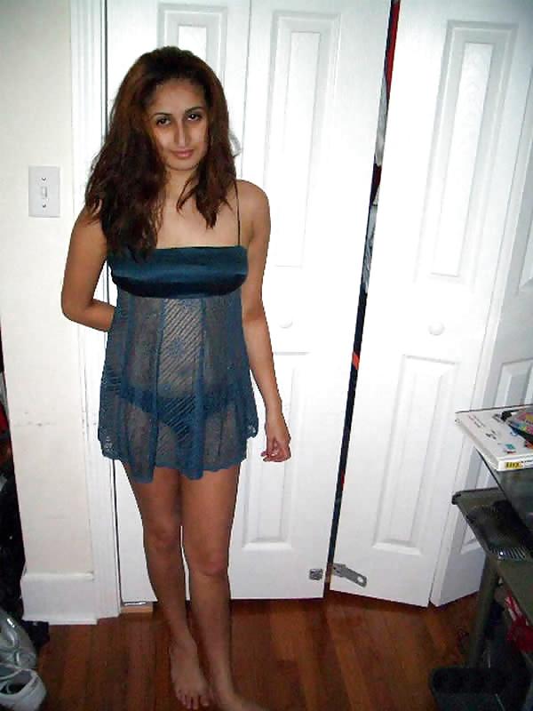 24P Indian sexy girl
