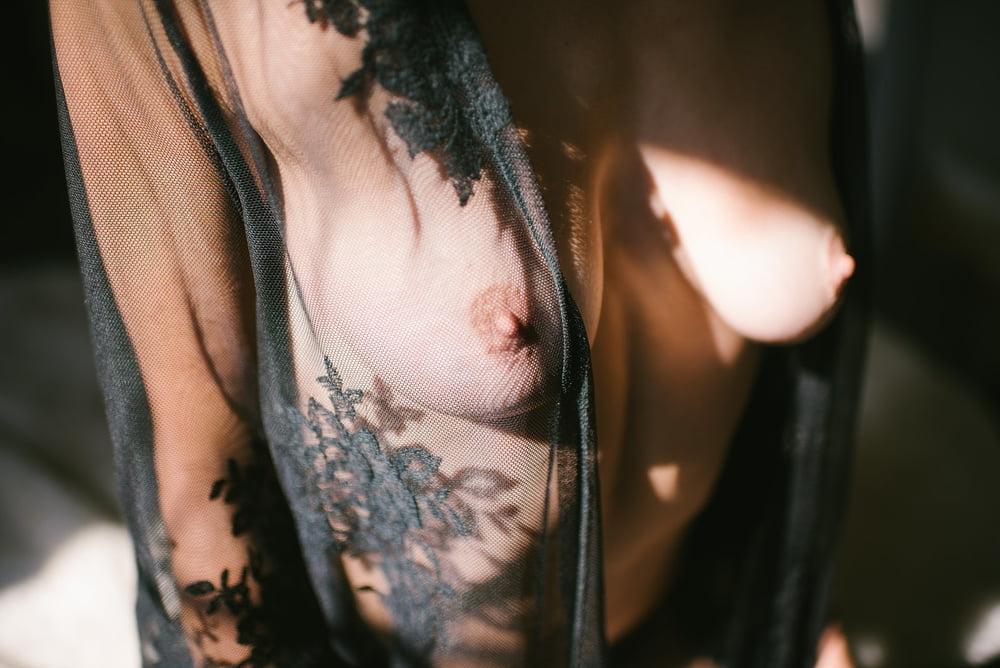 25P Lyndsey - hot brunette wife - slim body, small tits, boudoir