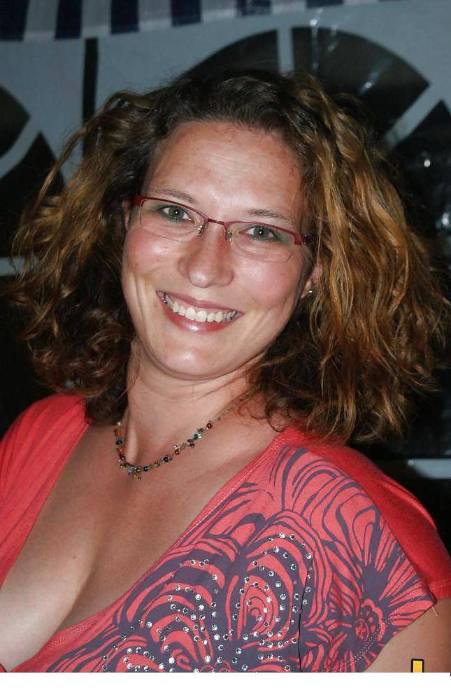 25P German Milf Panties