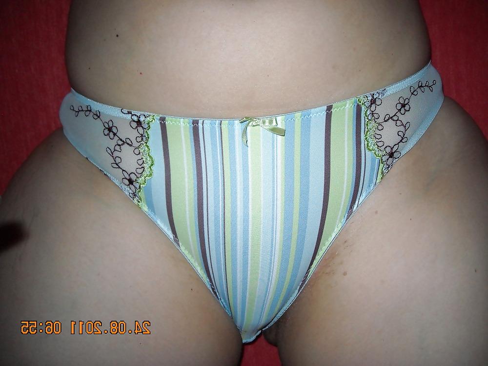 25P German Milf Panties
