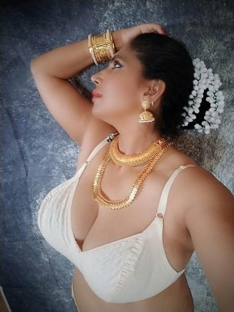 25P Indian beauties