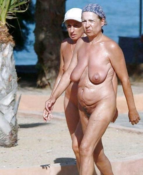 20P Saggy Tits 3