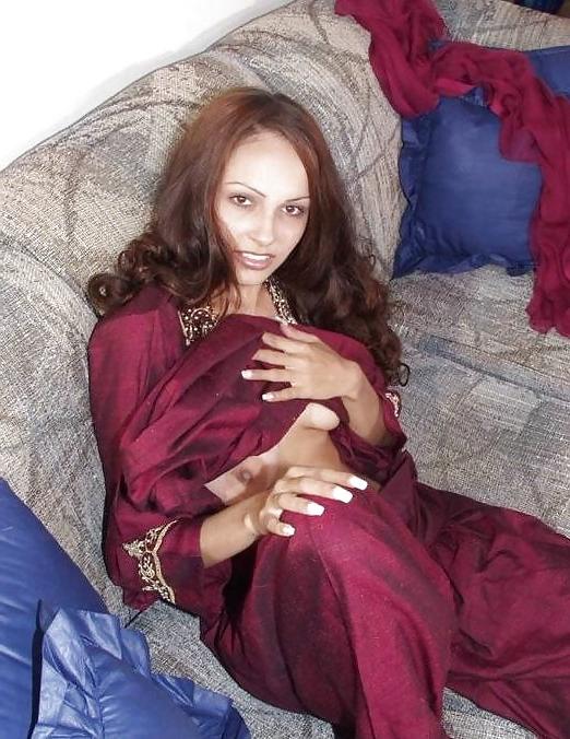 16P Indian hot girl
