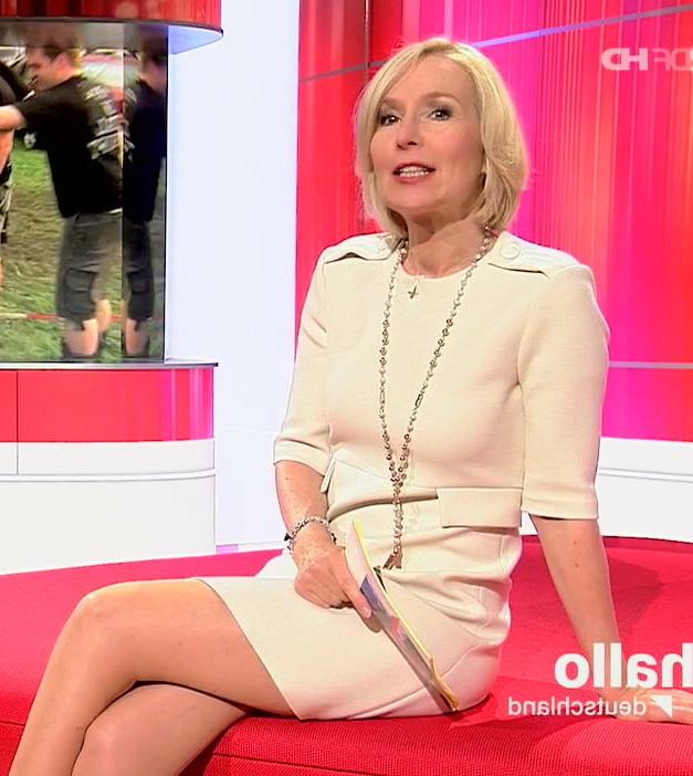 25P German TV Milf Babette von Kienlin