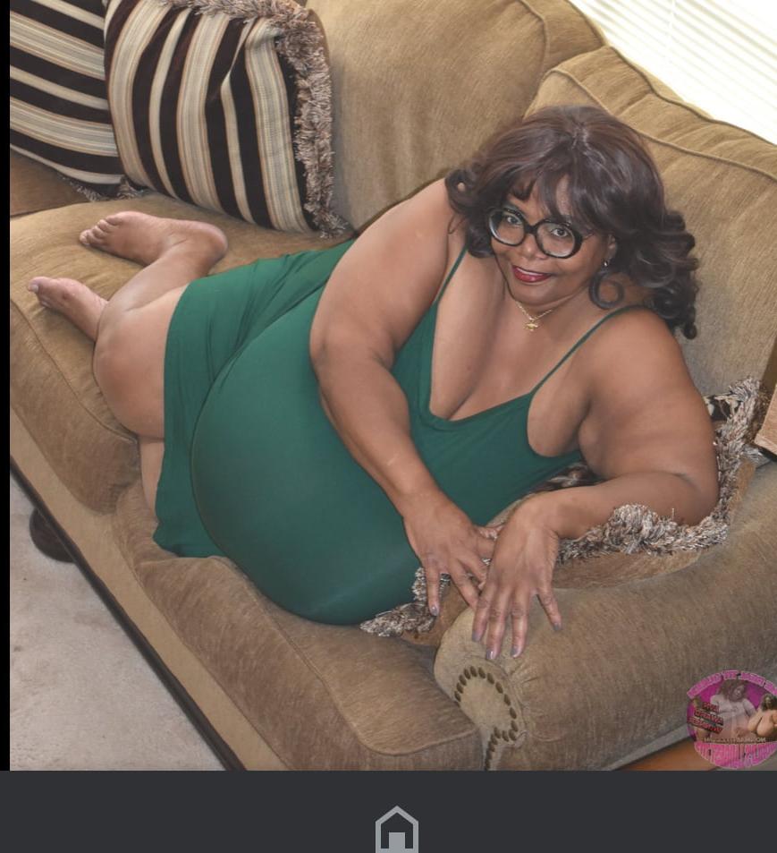 14P Black bbw 2