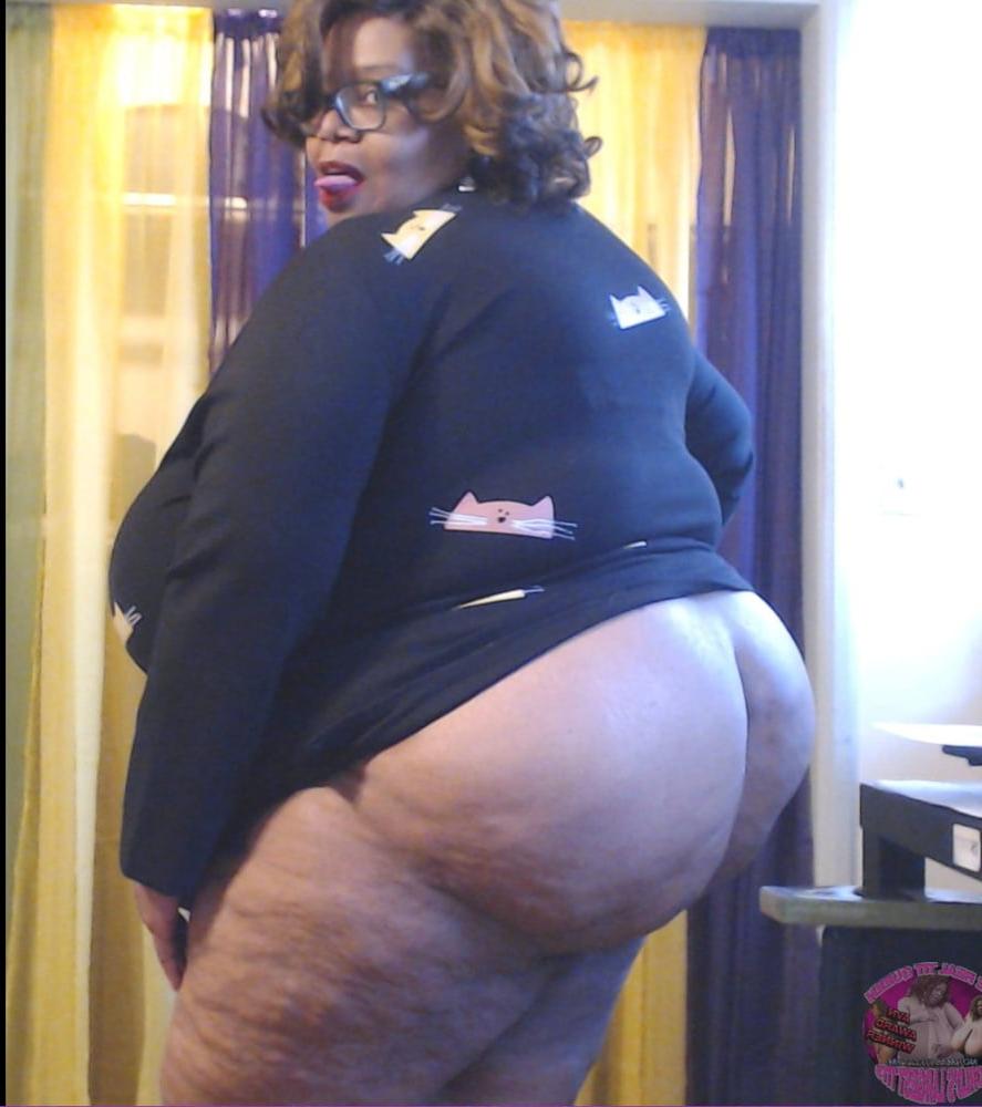 14P Black bbw 2