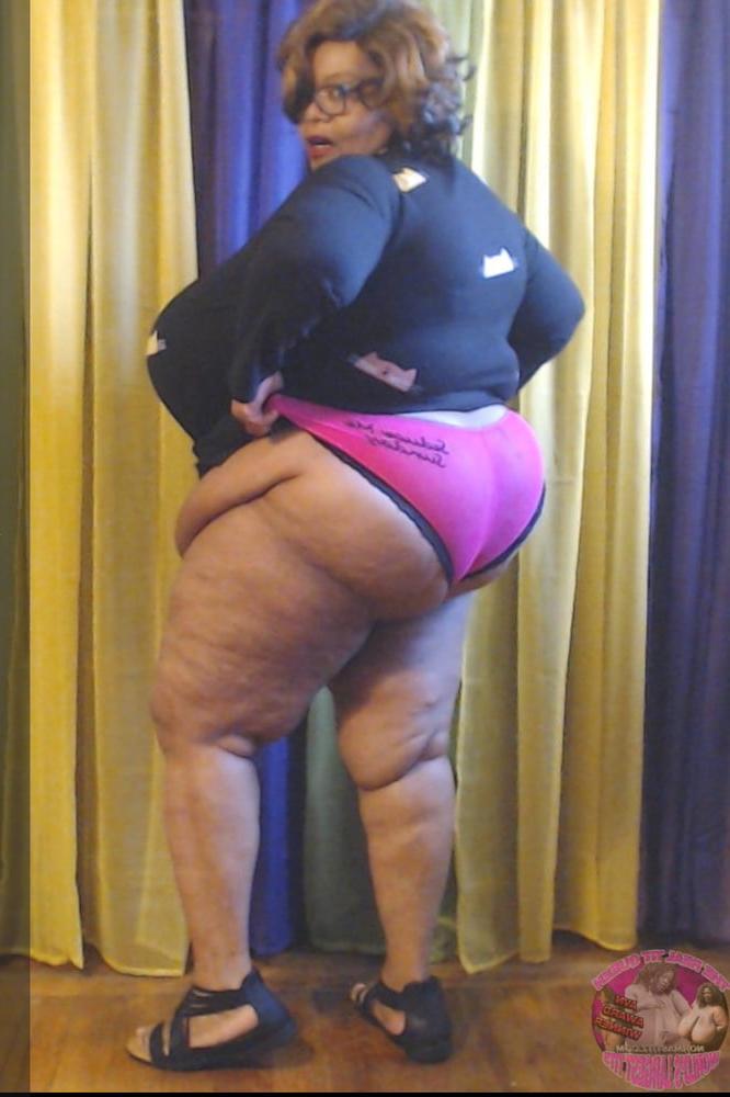 14P Black bbw 2