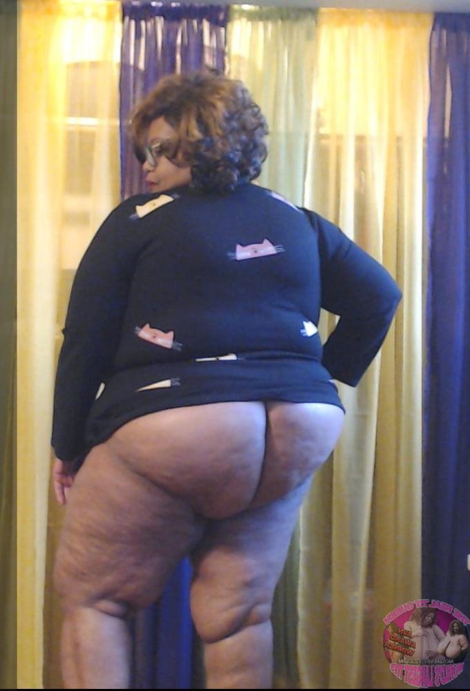 14P Black bbw 2