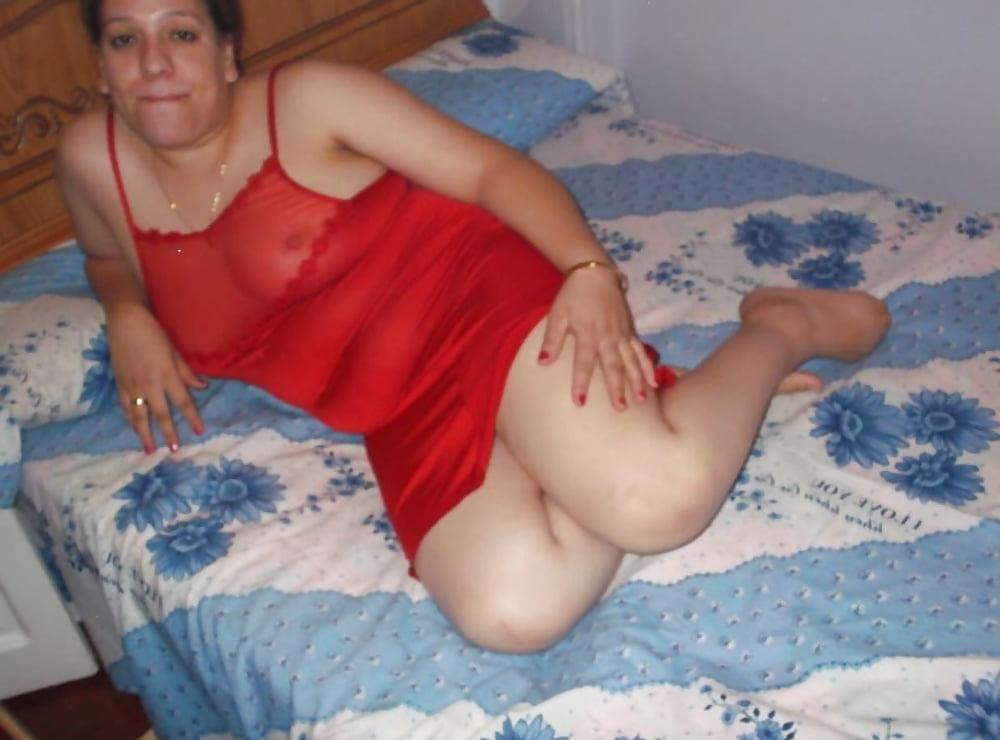 25P Egyption wife 34
