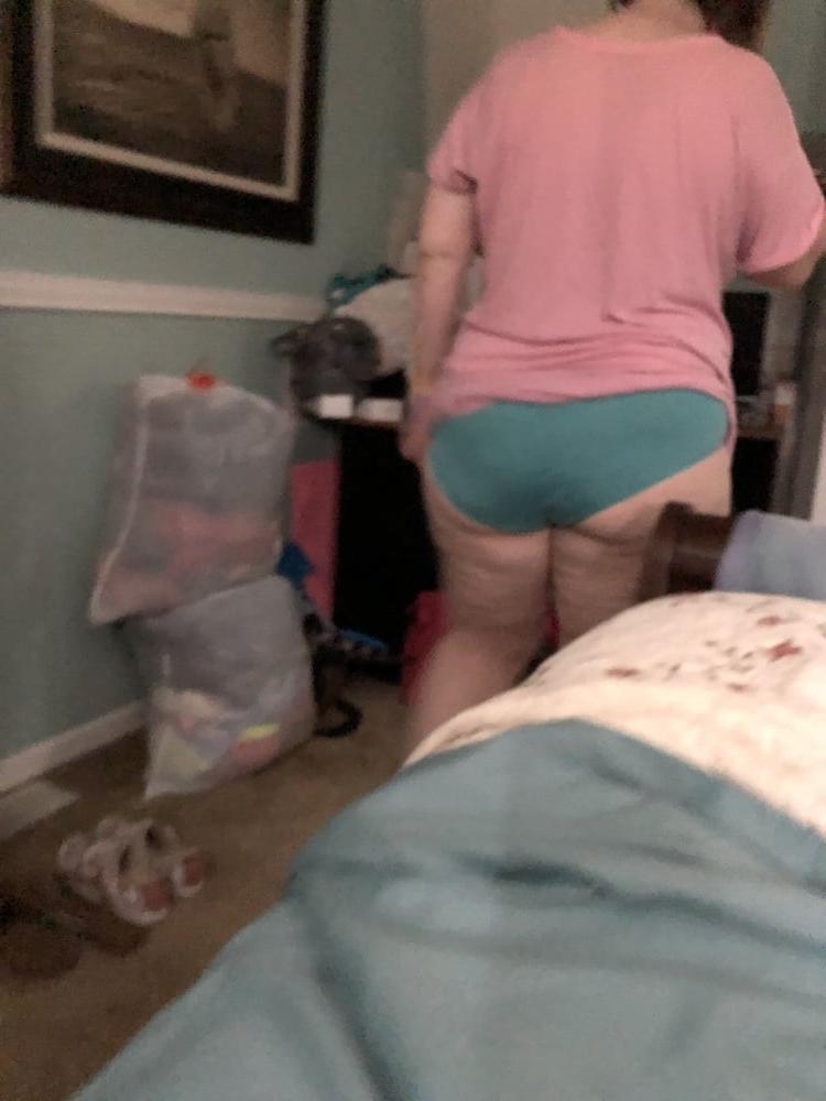 25P BBW wife in panties