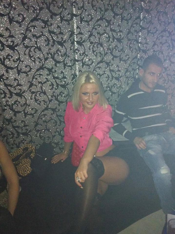 25P More Facebook Hoties and Babes from web 