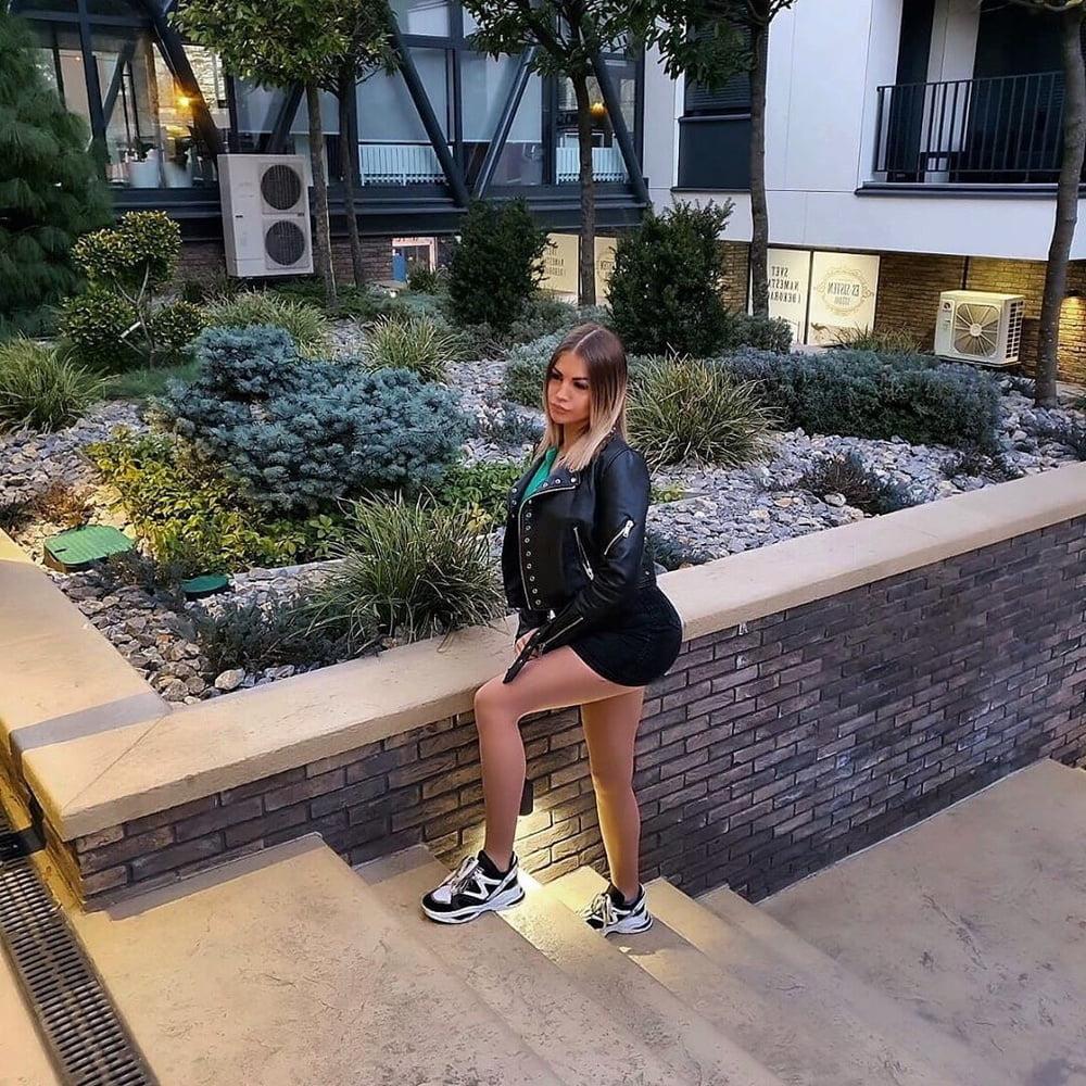 25P Serbian big ass slut Julija Pantic