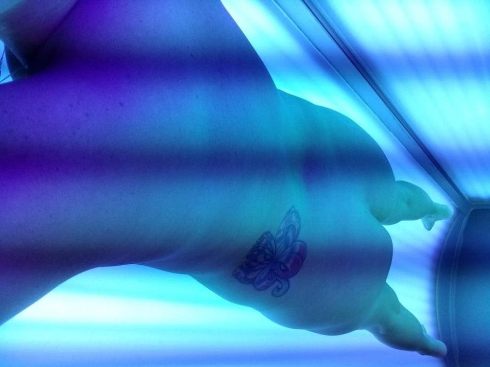 6P Tanning bed time