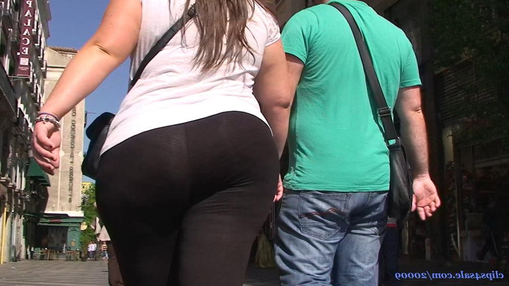 17P hot candid Spanish asses GLUTEUS DIVINUS