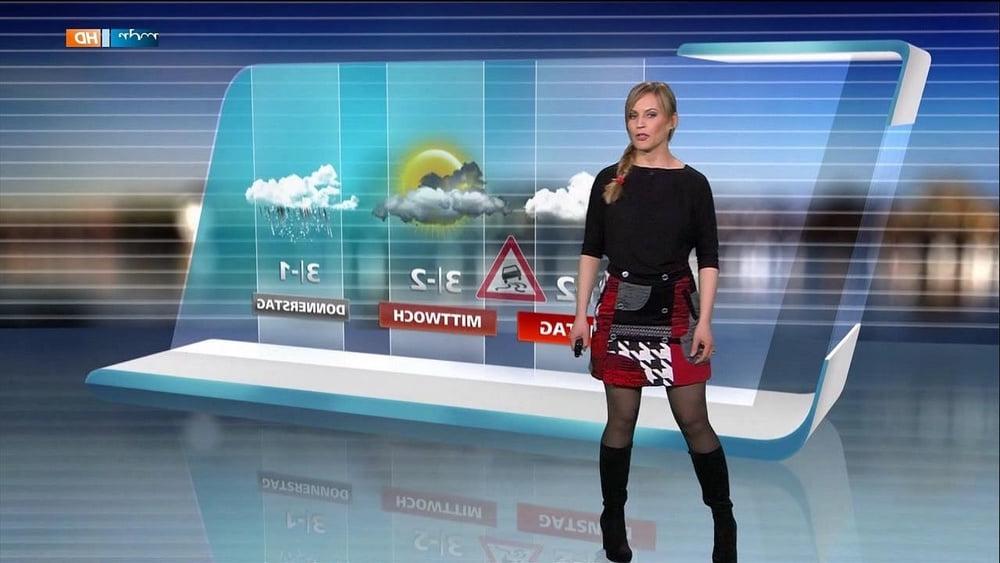 25P German TV Milf Susanne Langhans